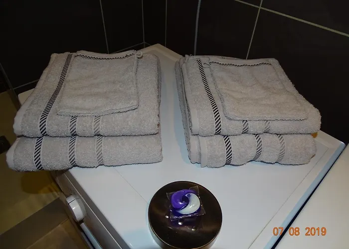 Legend- Parking Privé Gratuit- Terrasse Privée- Wifi - Convert - Alimentec Appartement *