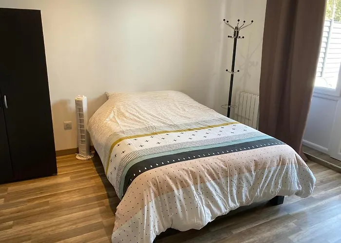 Appartement Legend- Parking Privé Gratuit- Terrasse Privée- Wifi - Convert - Alimentec *